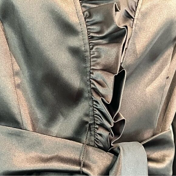 Isabella DeMarco satin blazer jacket 🔥 excellent condition 🔥 size 2 - Picture 2 of 8